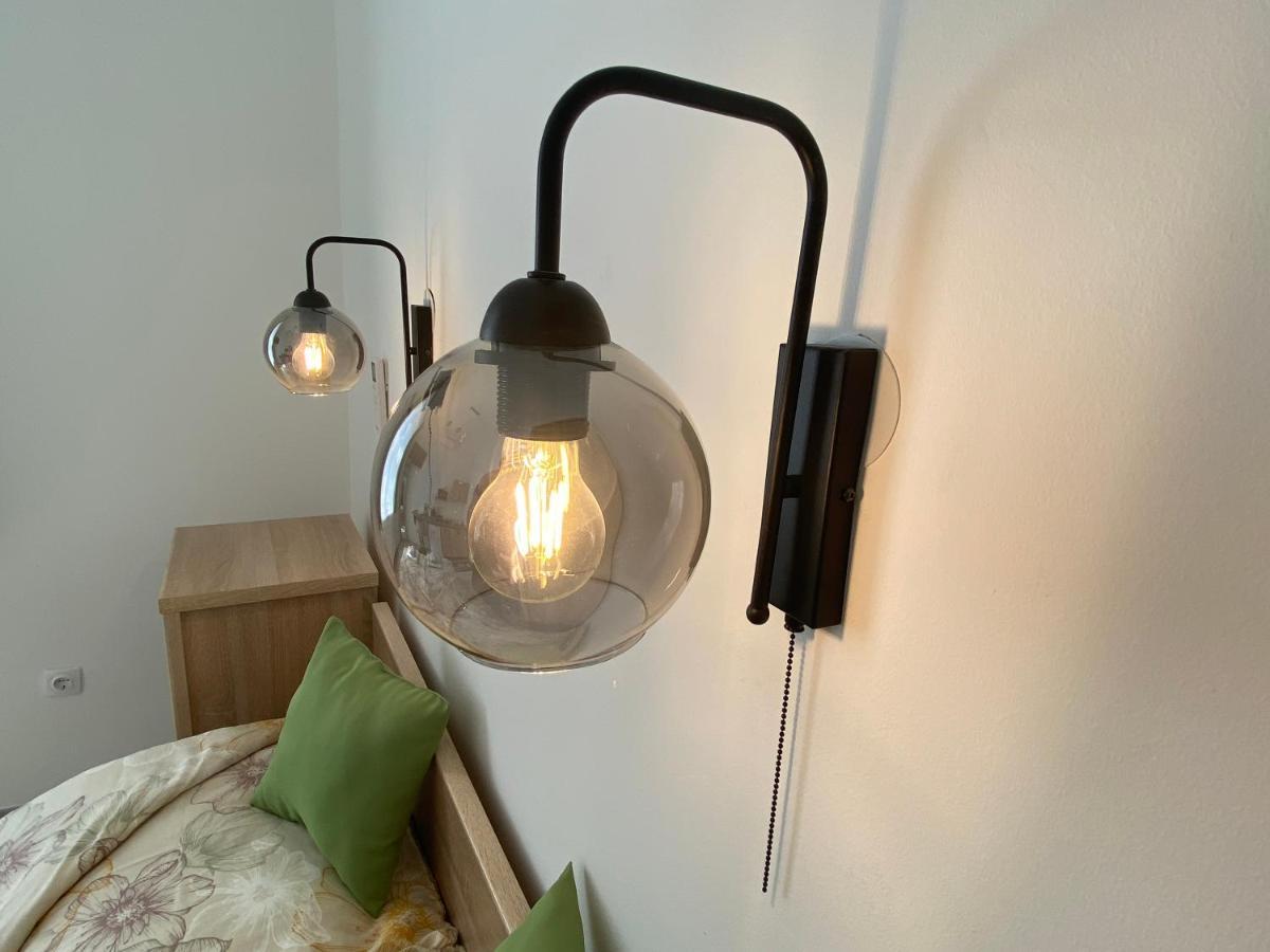 Rad-Var Apartmanhaz Eger Zewnętrze zdjęcie